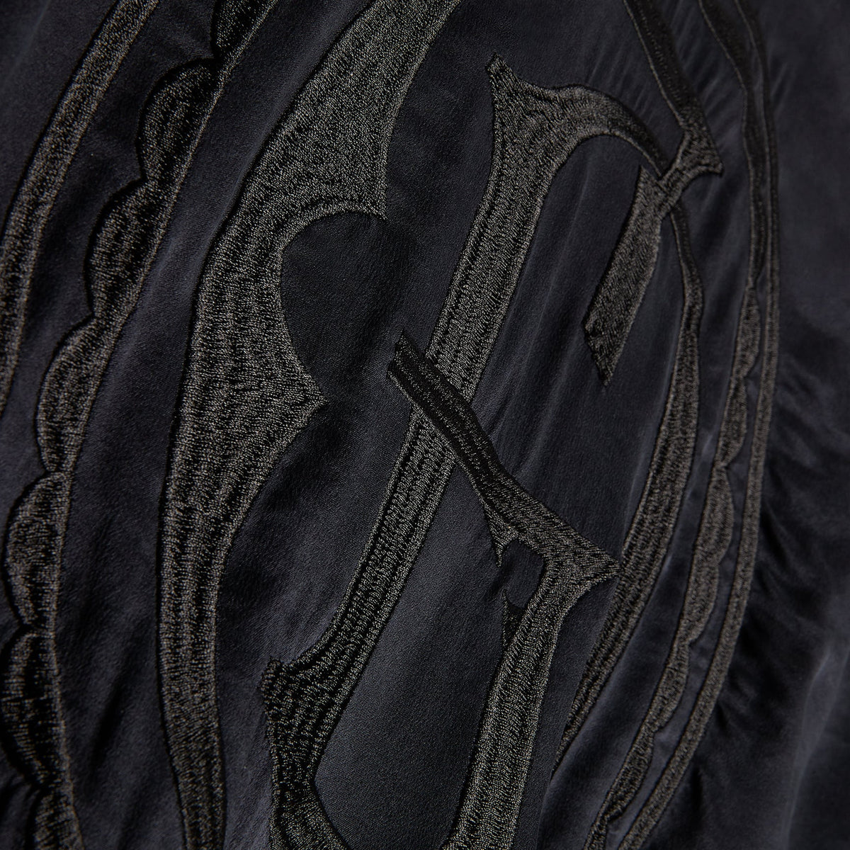 #color_black