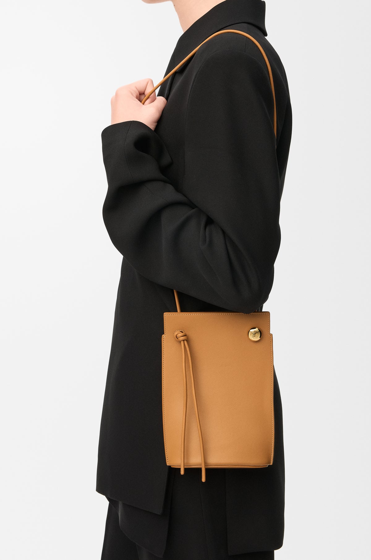 Loewe Pebble Dice pocket in classic calfskin