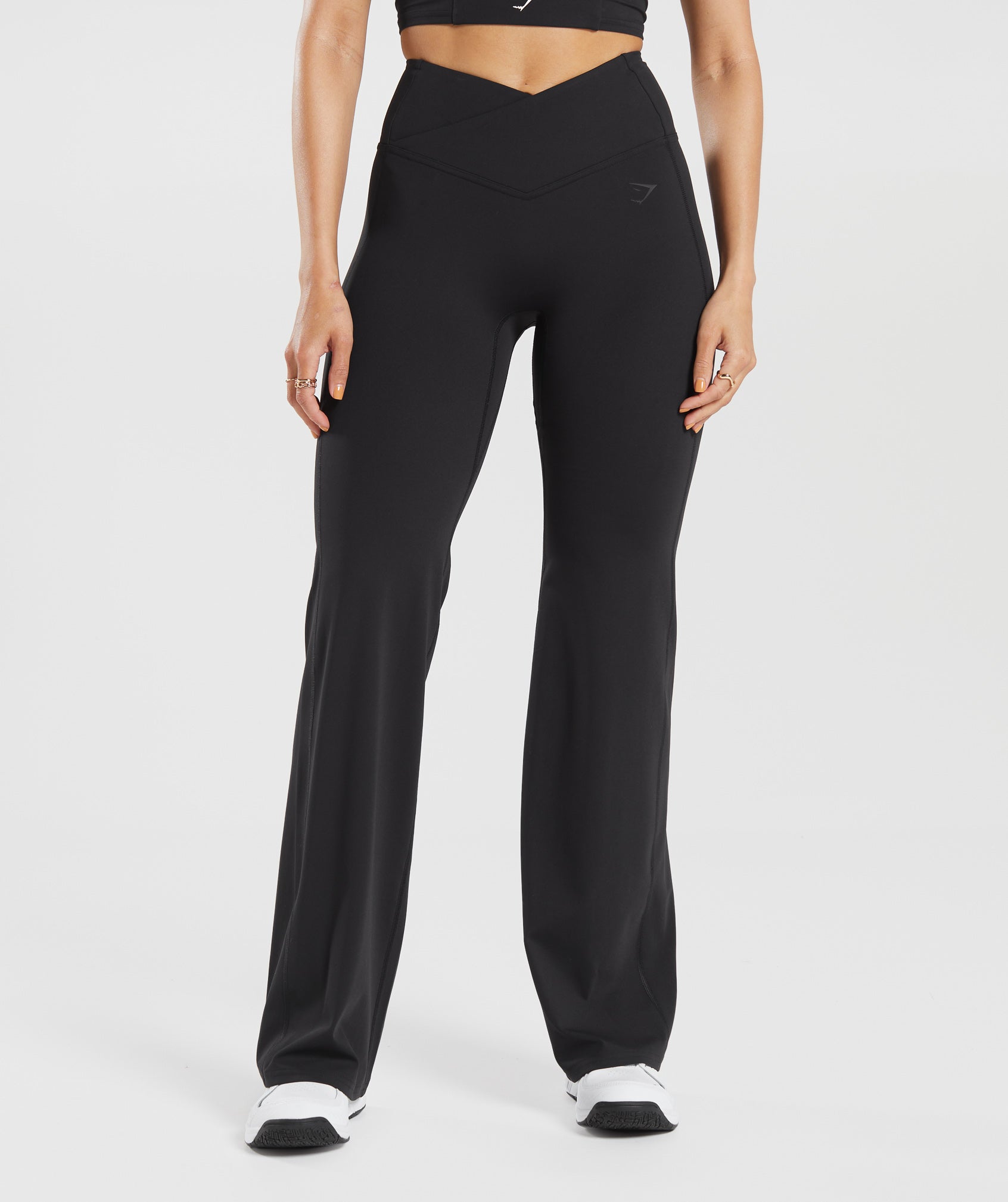 Women's Gymshark Crossover Regular Flared Leggings Black