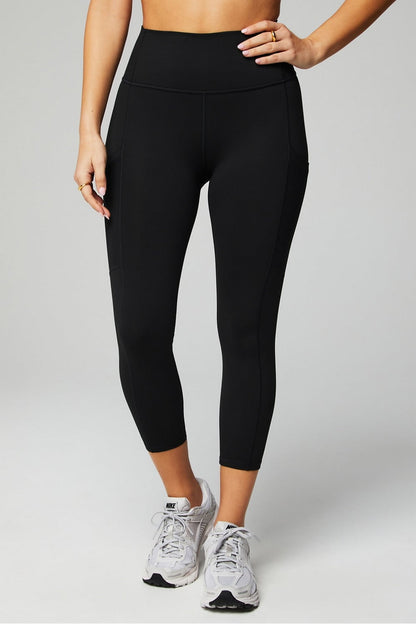 Fabletics On-The-Go PowerHold® High-Waisted Capri