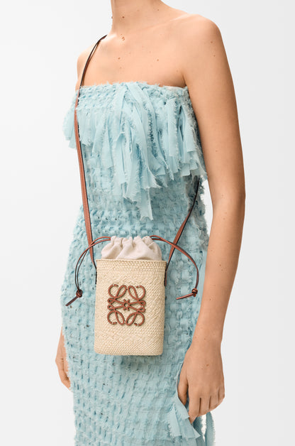 Loewe Square pocket in iraca palm and calfskin