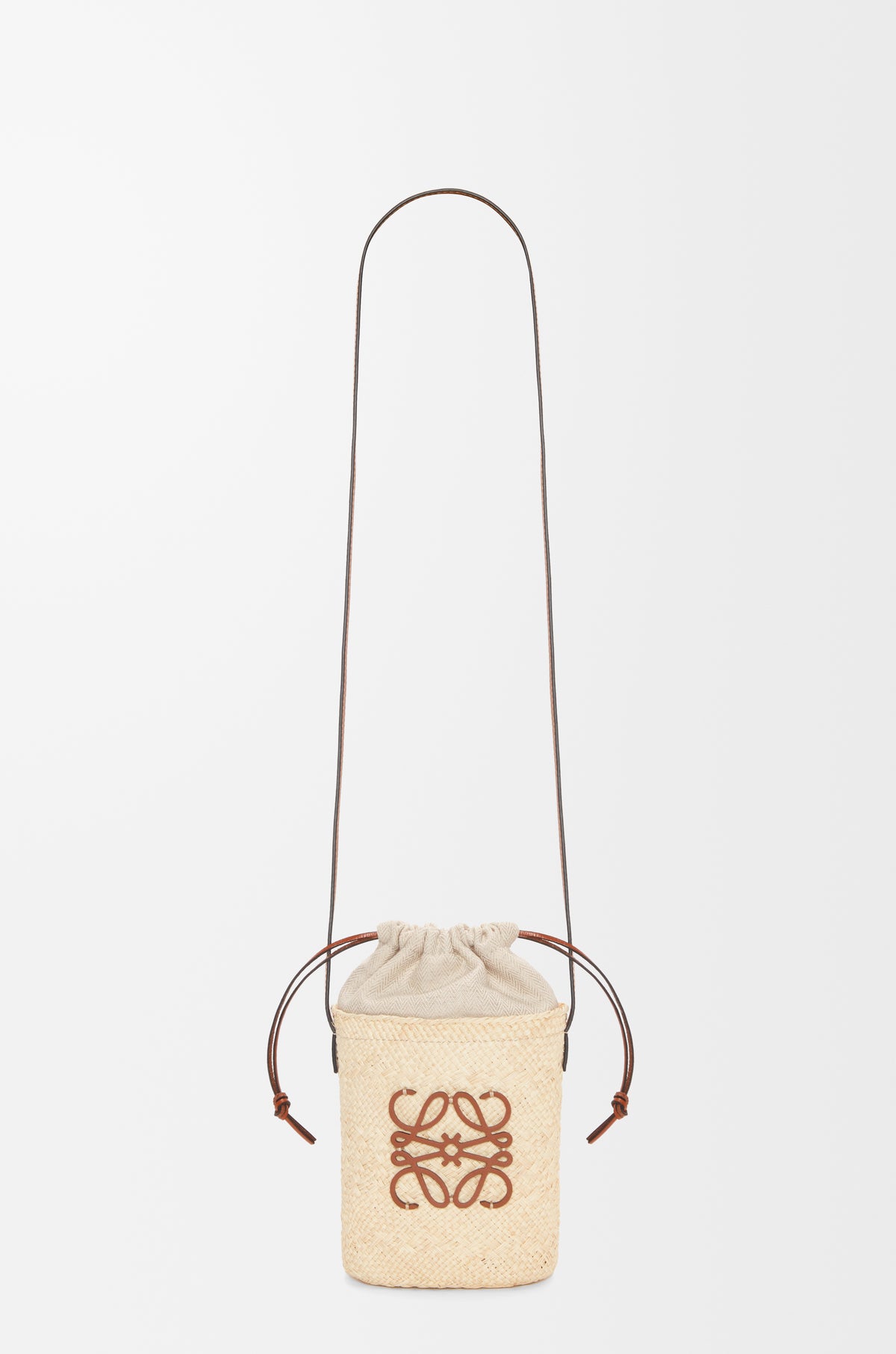 Loewe Square pocket in iraca palm and calfskin