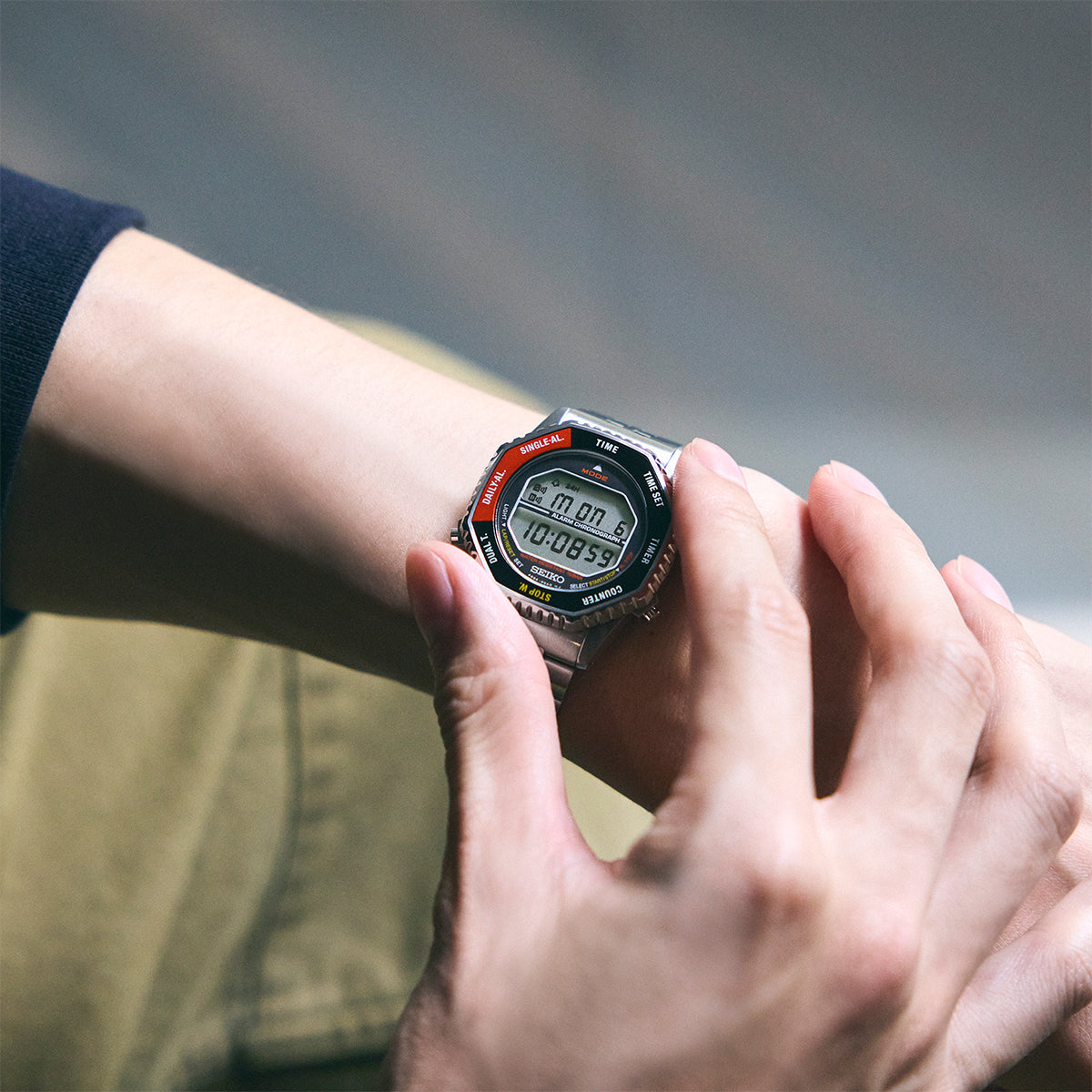 Seiko MenS Digital Quartz Watch In Red & Black - Grey - SMGG19P1