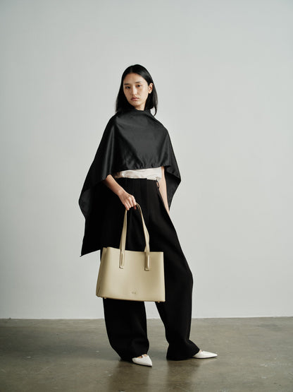 Freja Linnea Tote Sand