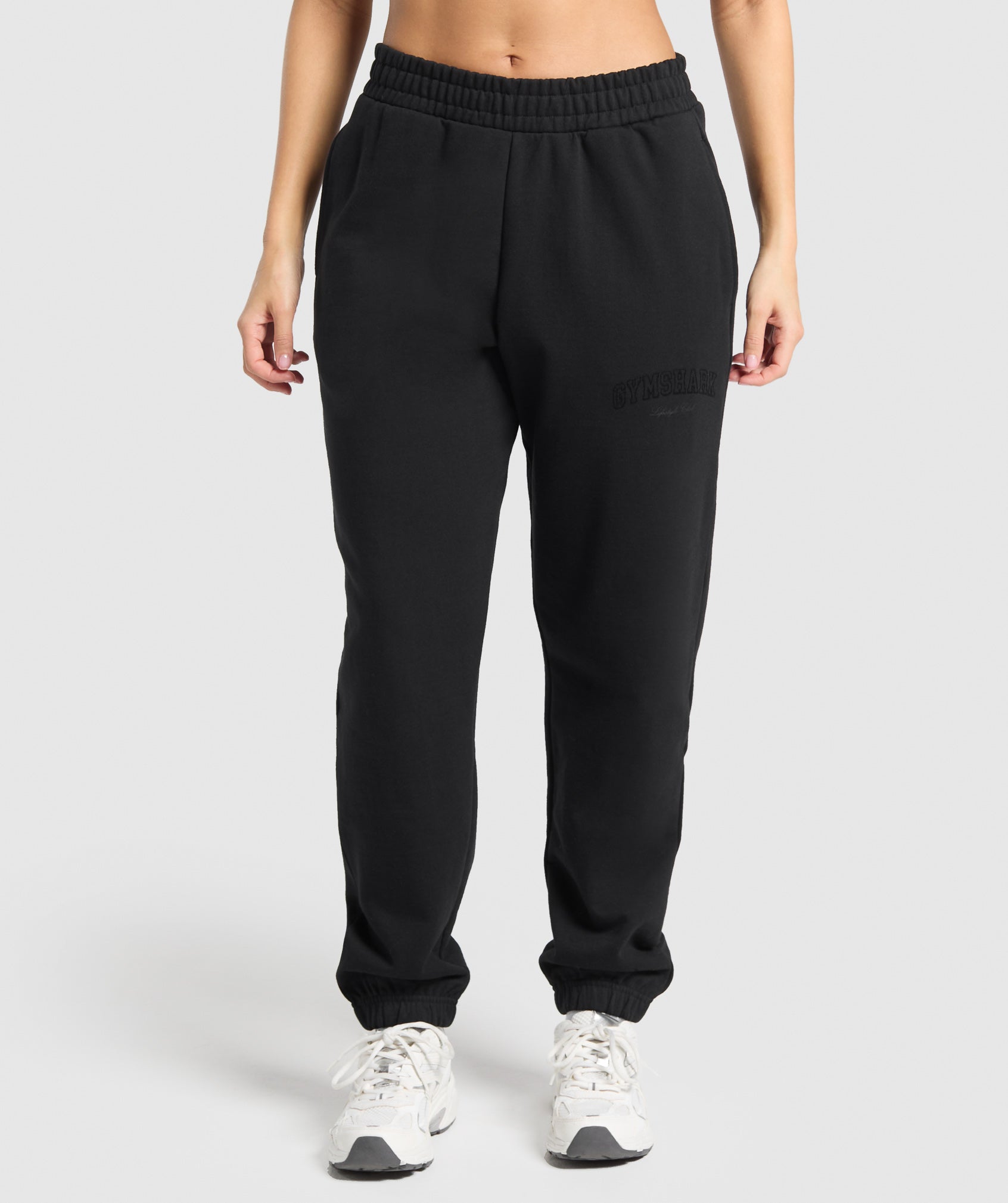 Women's Gymshark Campus Classics Graphic Joggers Black