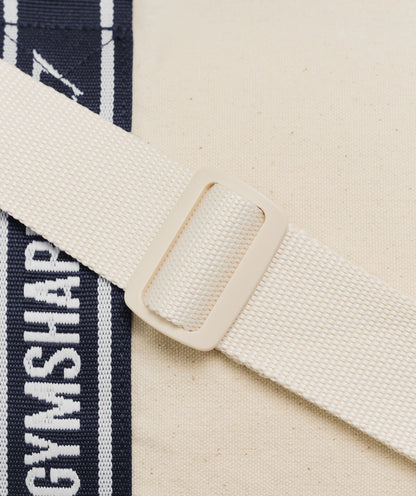 Gymshark Logo Duffle Bag Undyed