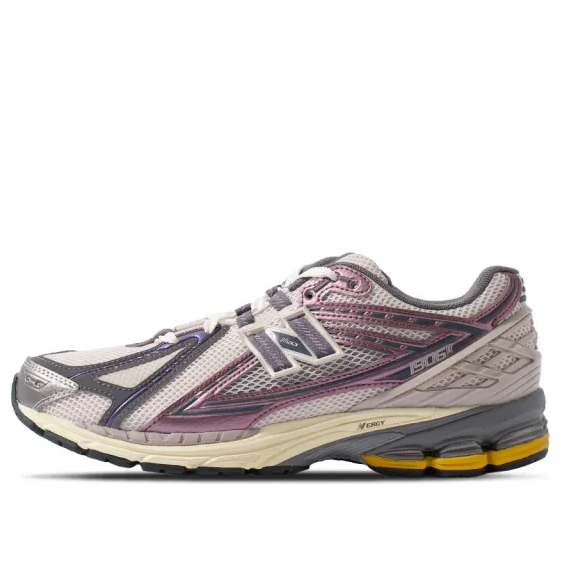 New Balance 1906R Licorice