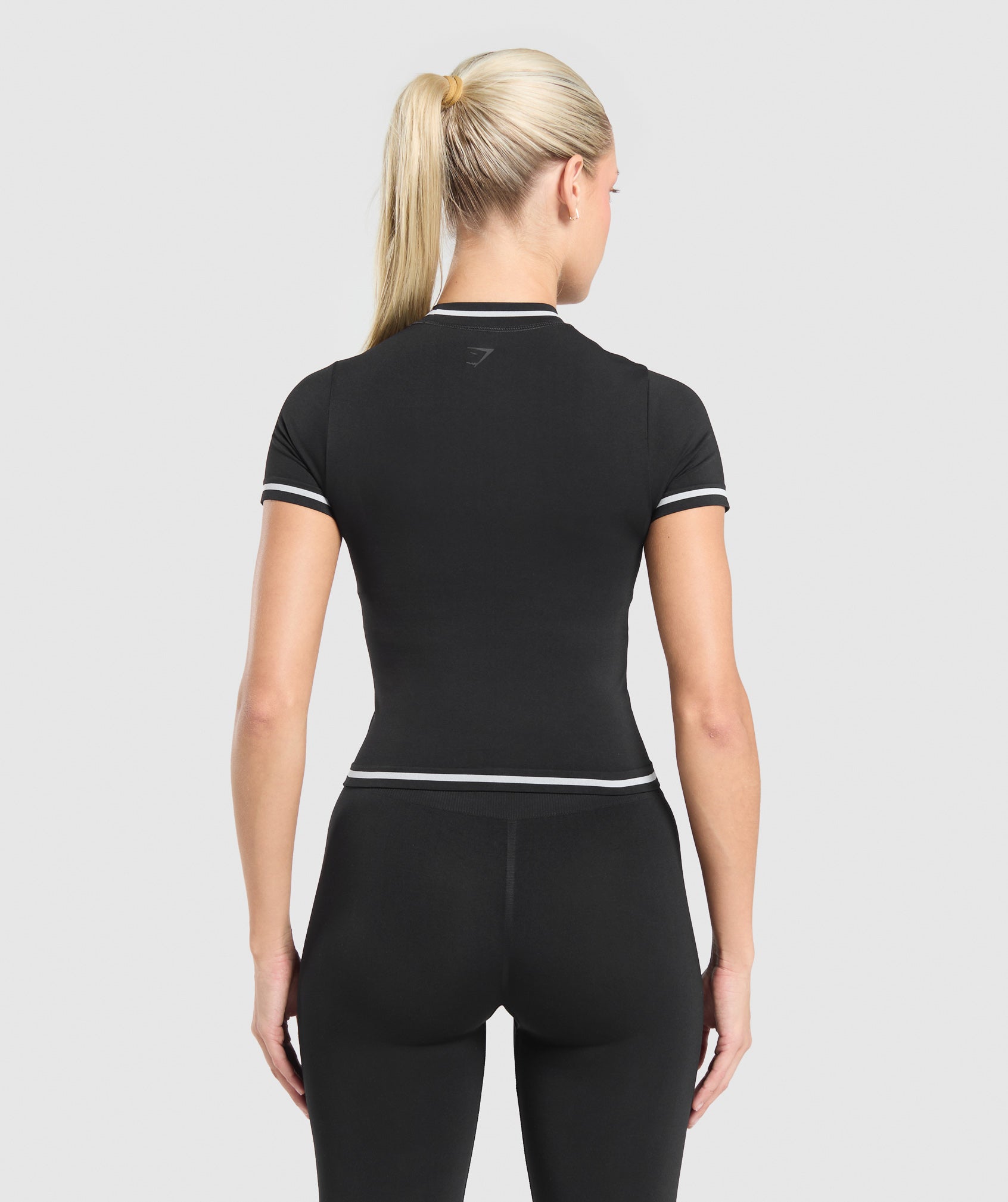 Women's Gymshark Contrast Seamless Midi Tee Black
