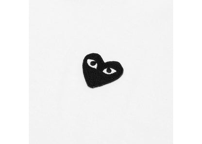 comme des garcons play black emblem t-shirt white