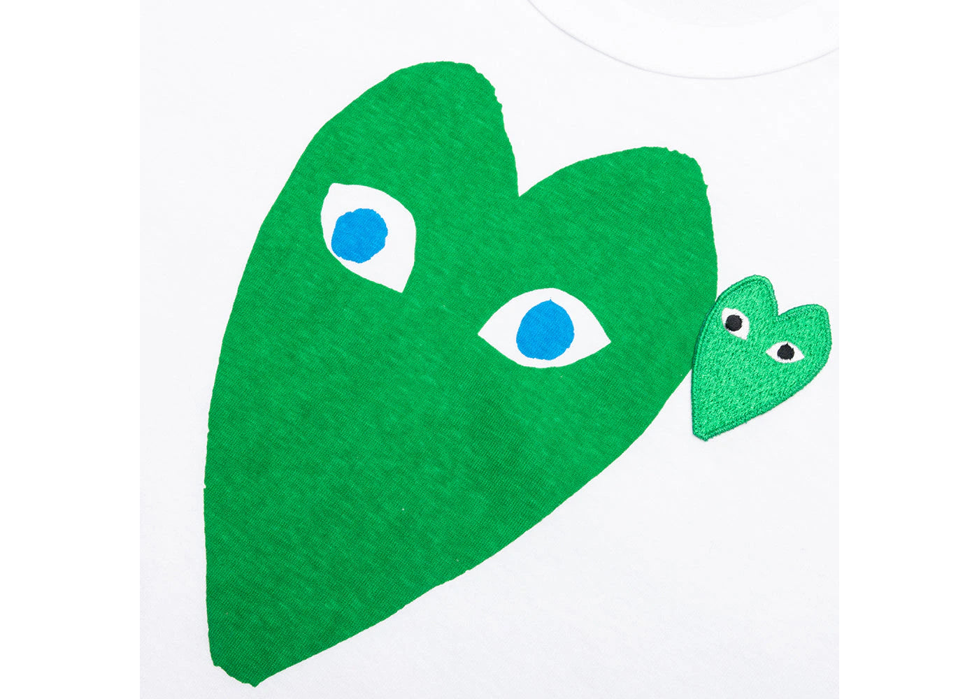 comme des garcons play blue eyed green heart t-shirt white