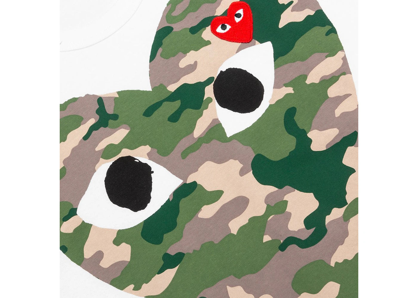 comme des garcons play camouflage heart t-shirt white