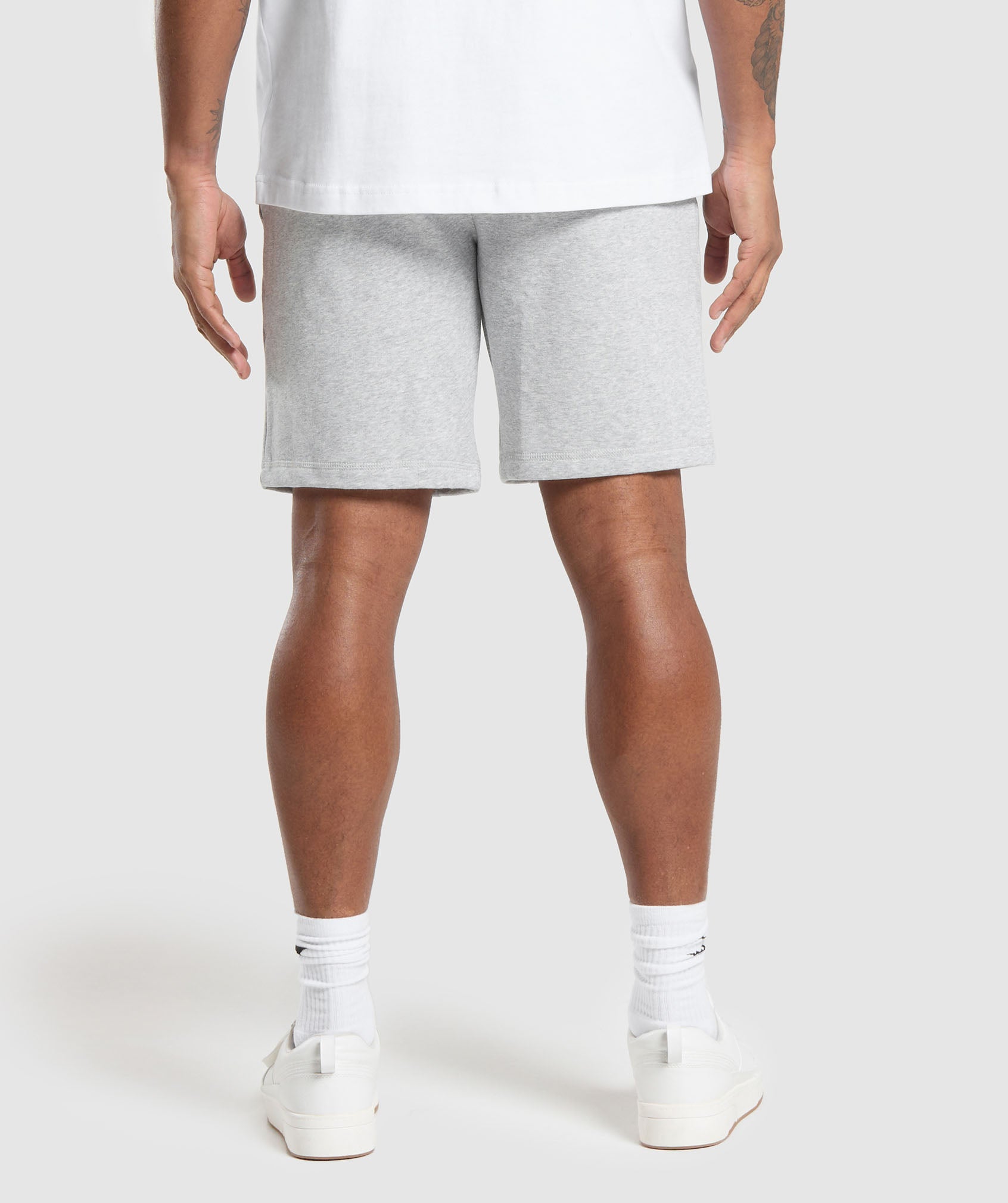 Gymshark Crest 9" Shorts Light Grey Marl