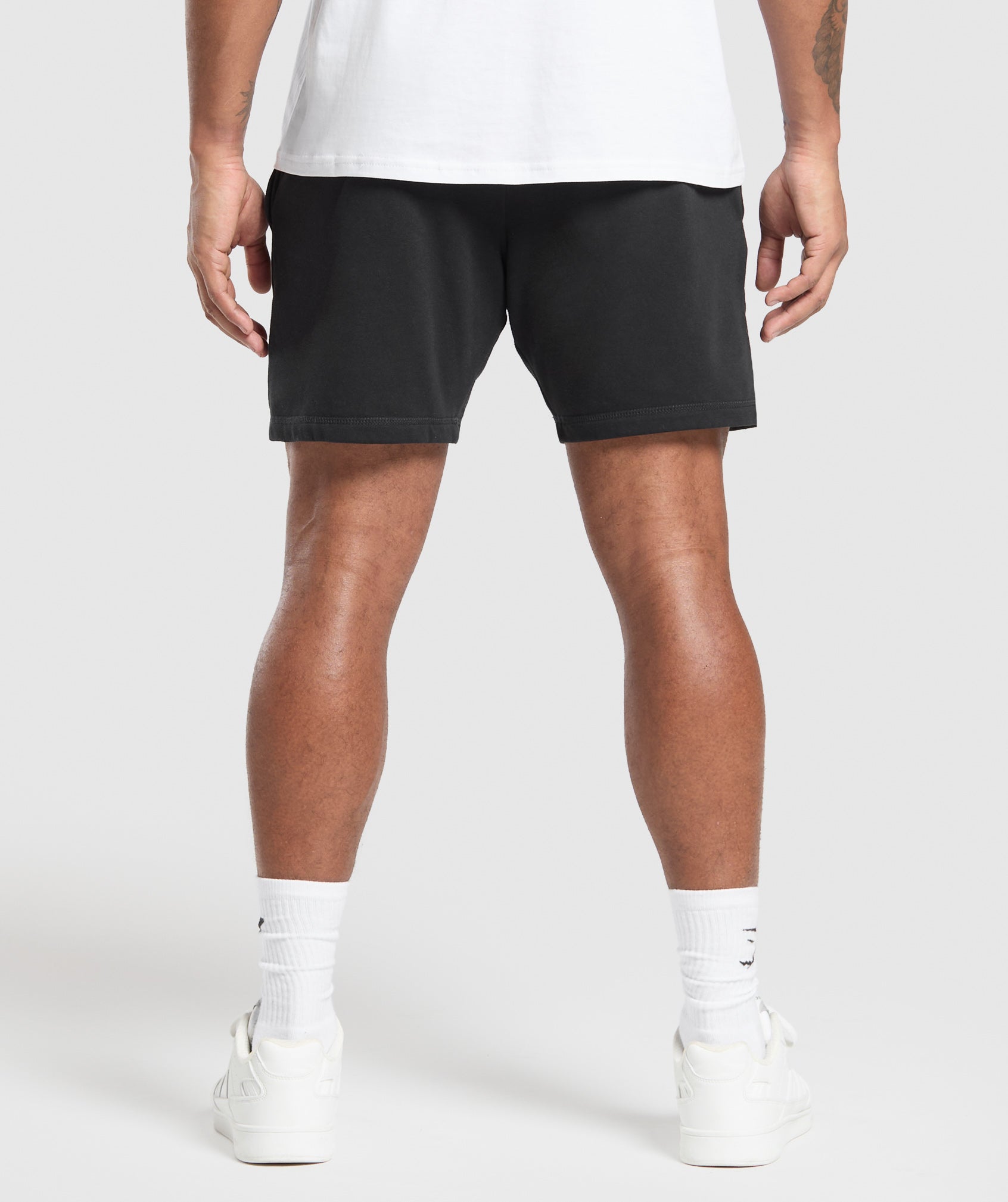 Gymshark Crest 7" Shorts Black