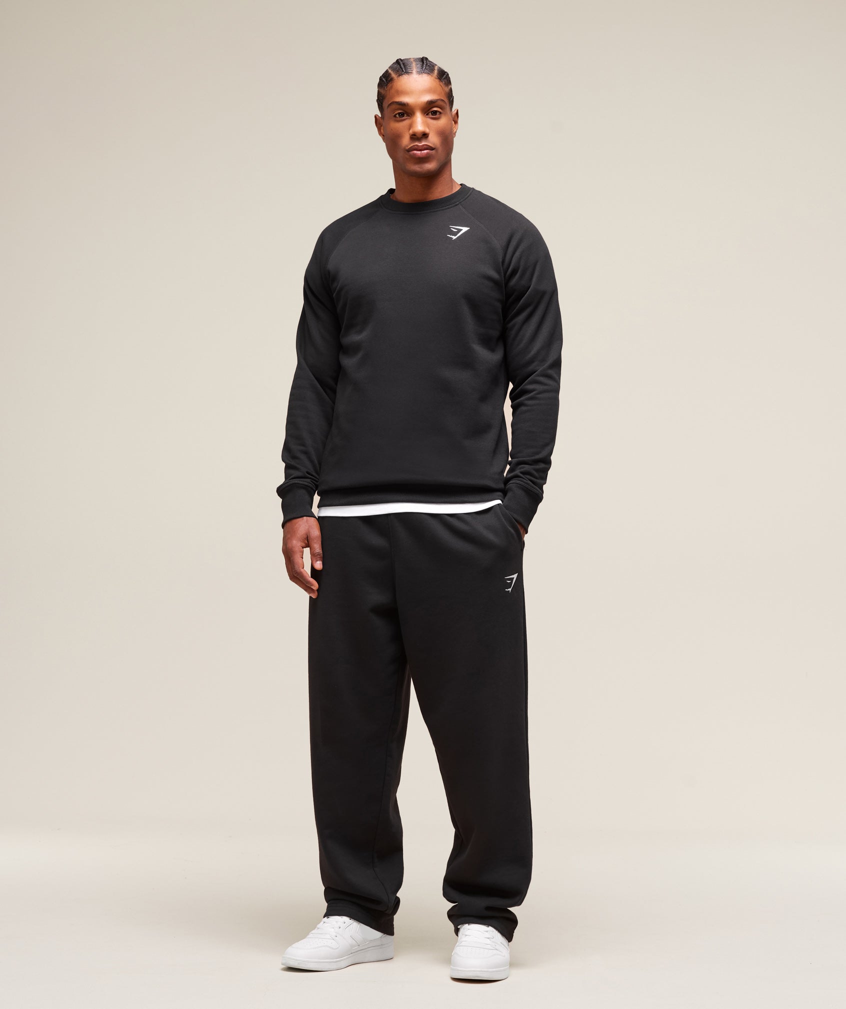 Gymshark Crest Sweatshirt Black