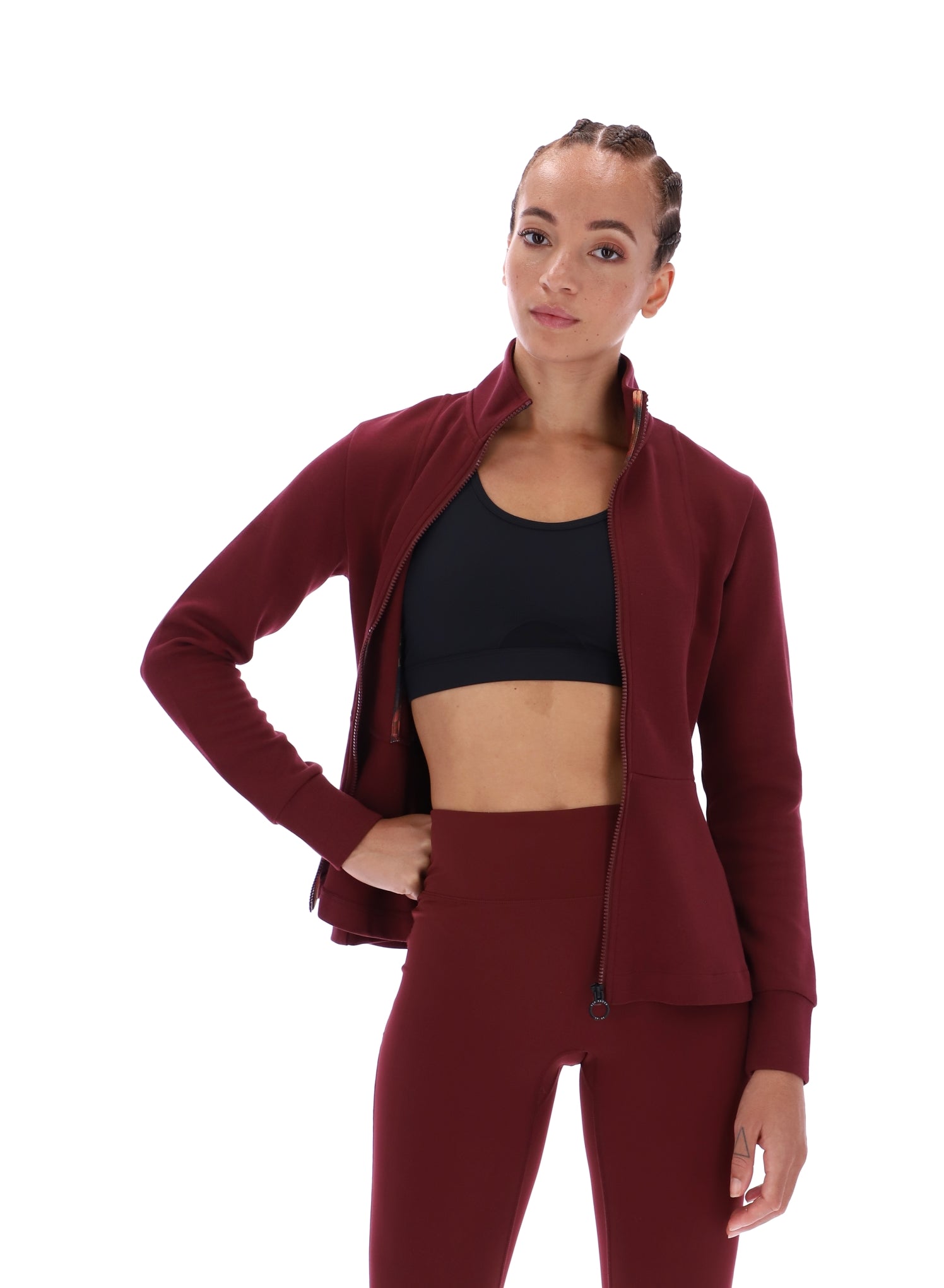 #color_maroon
