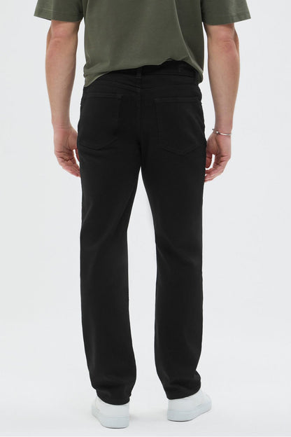 Fabletics The Modern Stretch Jean (Straight Fit)
