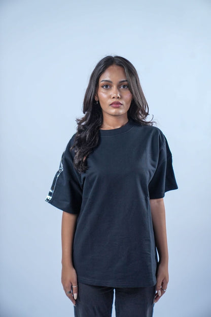 SILVER LINING TEE - BLACK