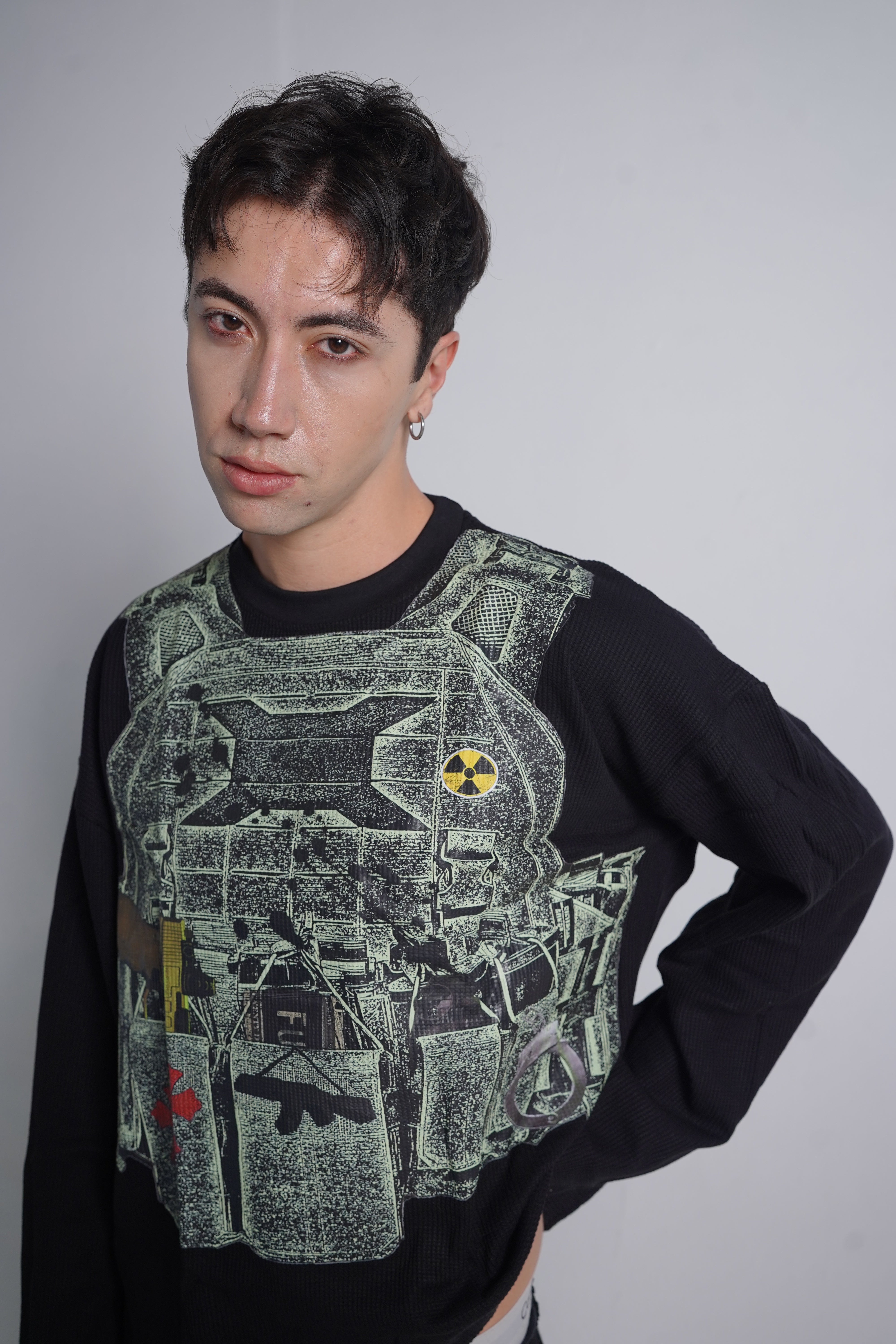 THE "TACTILE VEST" TEE