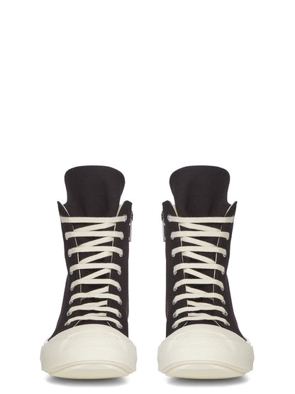 #color_black-milk-milk-milk