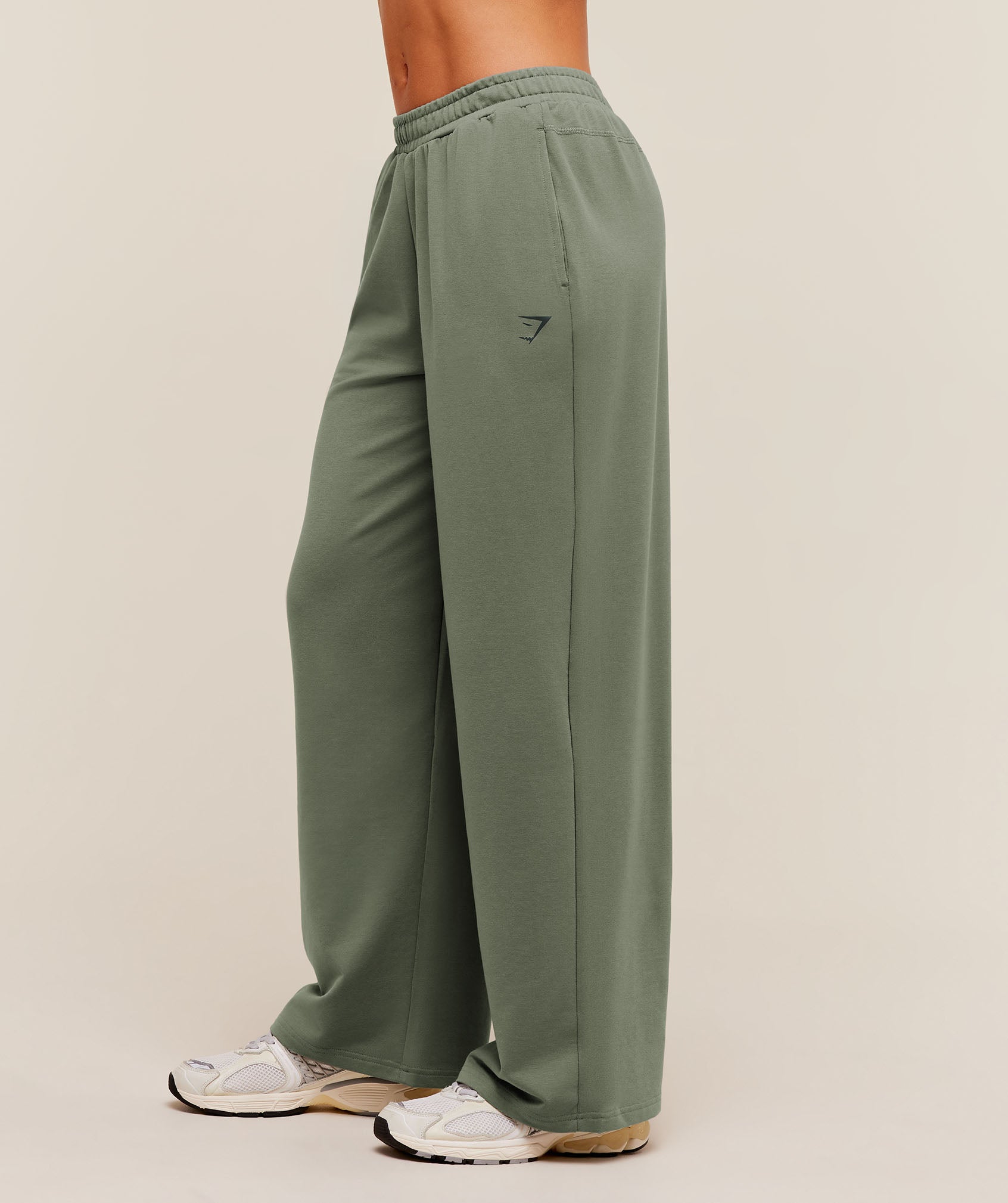 Women's Gymshark Lifting Dipped Waistband Pants Unit Green