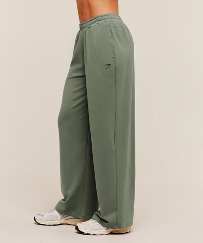 Women's Gymshark Lifting Dipped Waistband Pants Unit Green