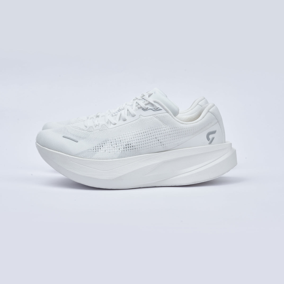 #color_white-dyna-super