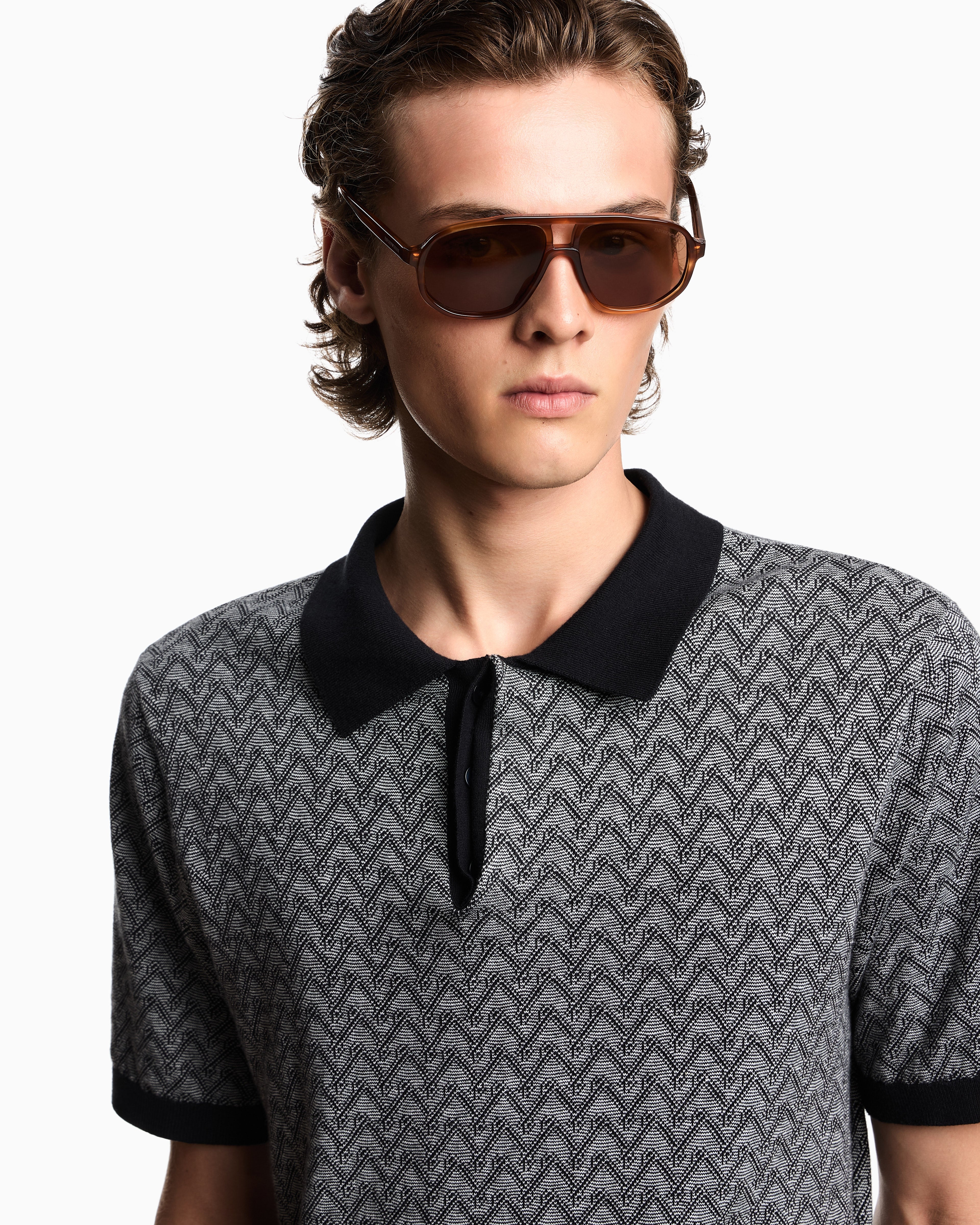 Emporio Armani Icon polo-collar jumper in chevron-motif jacquard