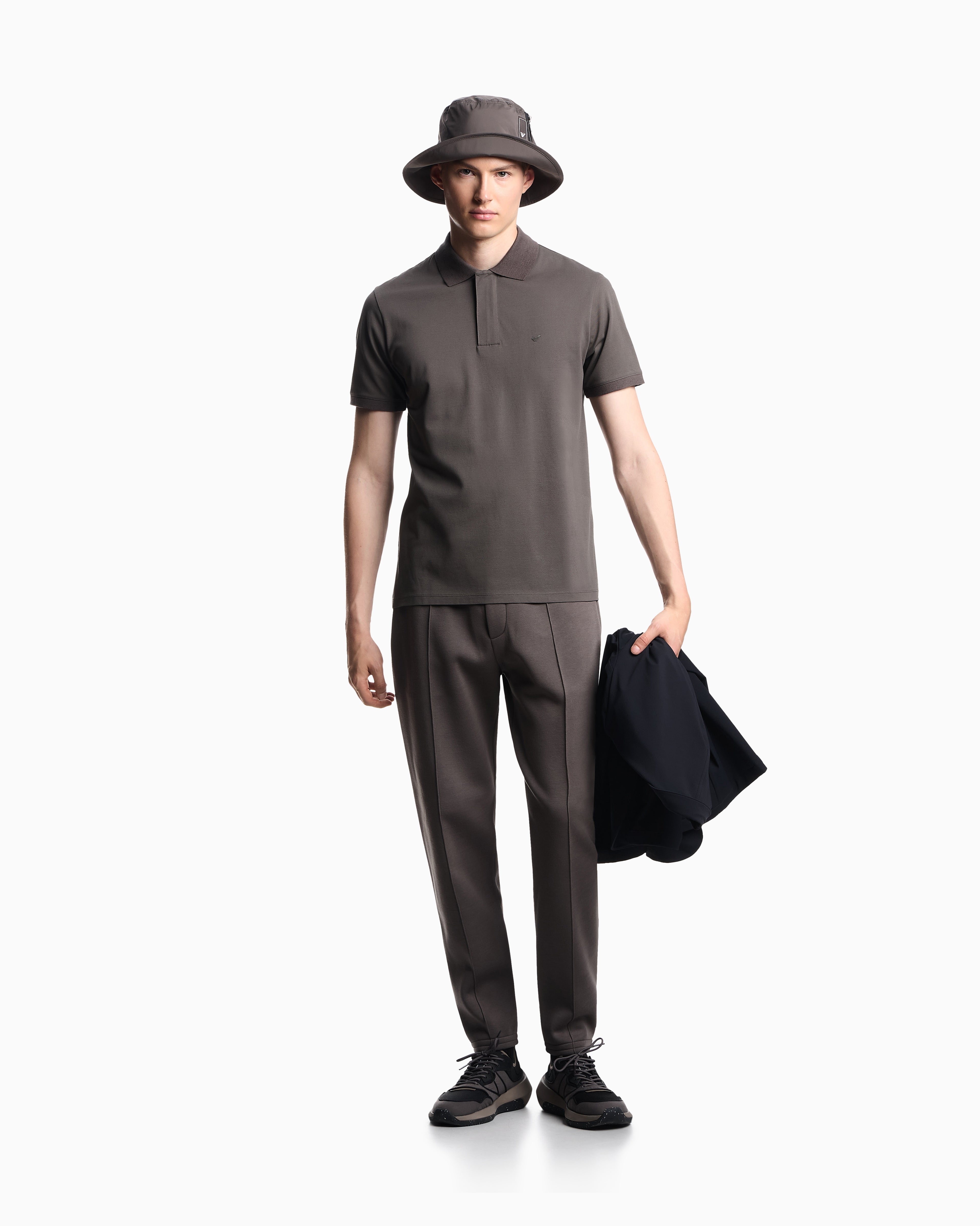 #color_grey