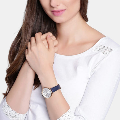 Fossil Jacqueline Women Quartz Silver Dial Analog Leather Watch Es3843