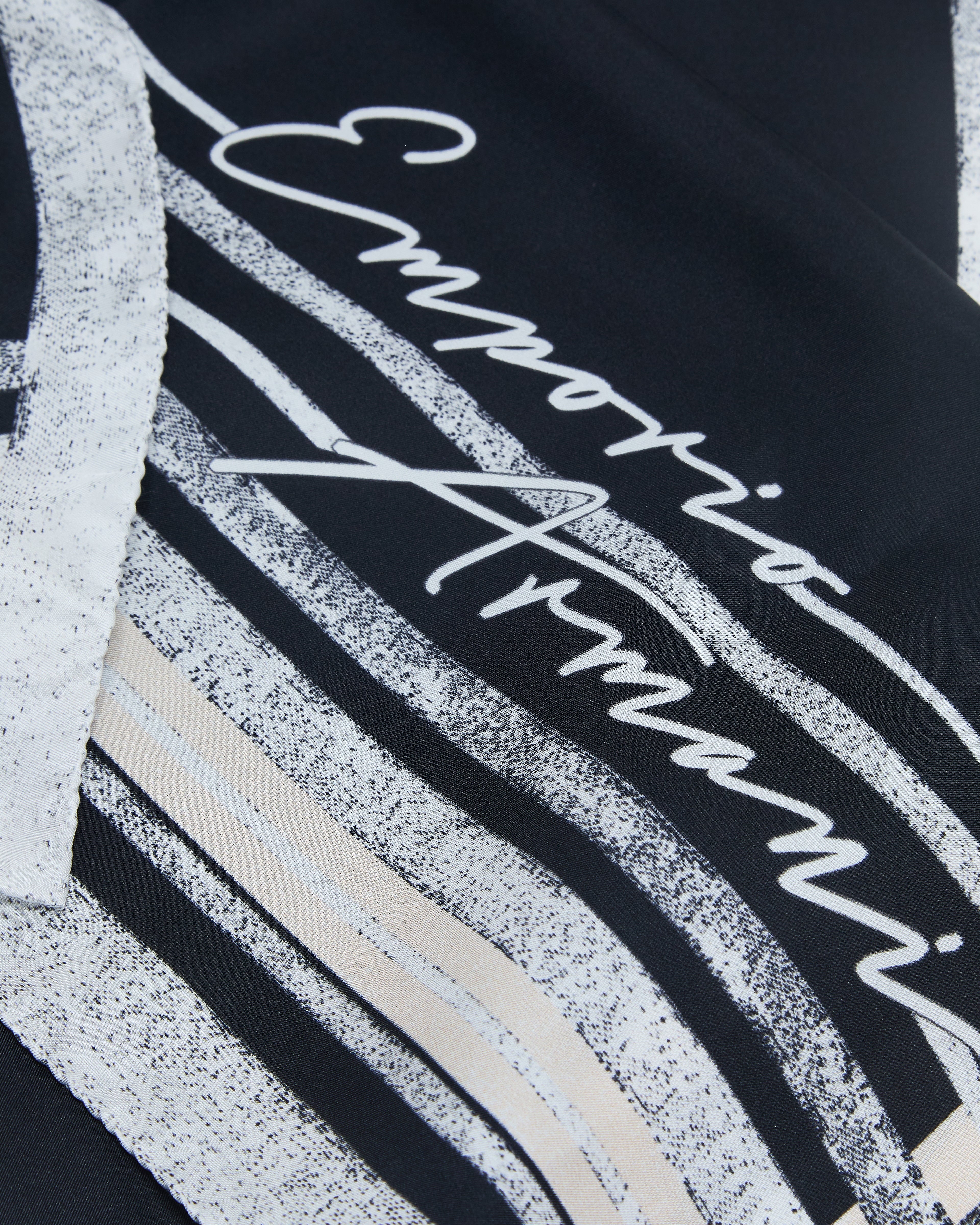 Emporio Armani Pure silk foulard with a frame print