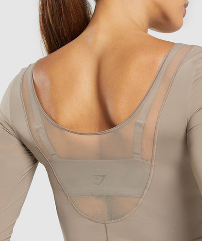 Women's Gymshark Elevate Long Sleeve Top Lifestyle Brown