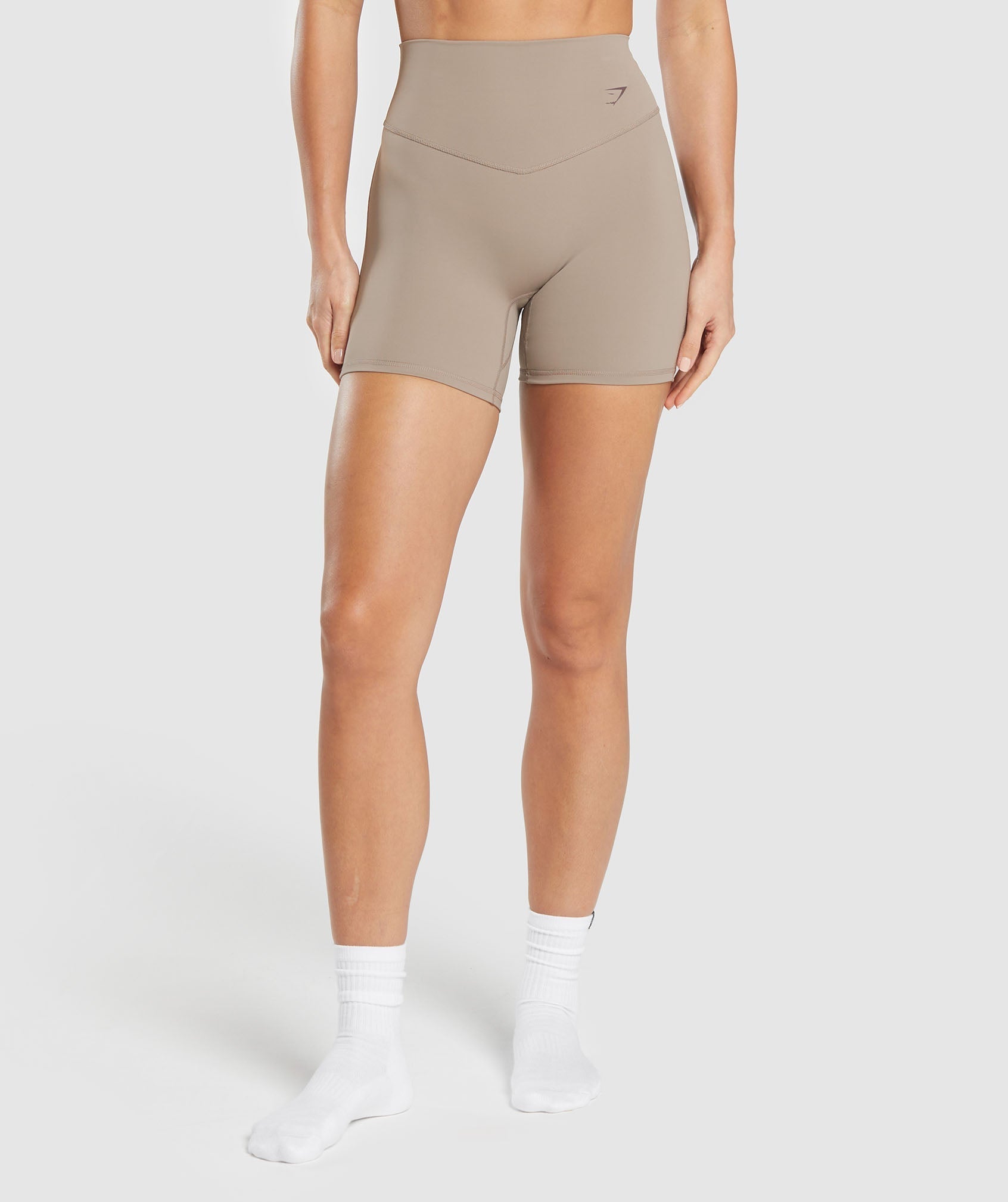 Women's Gymshark Elevate Shorts Lifestyle Brown