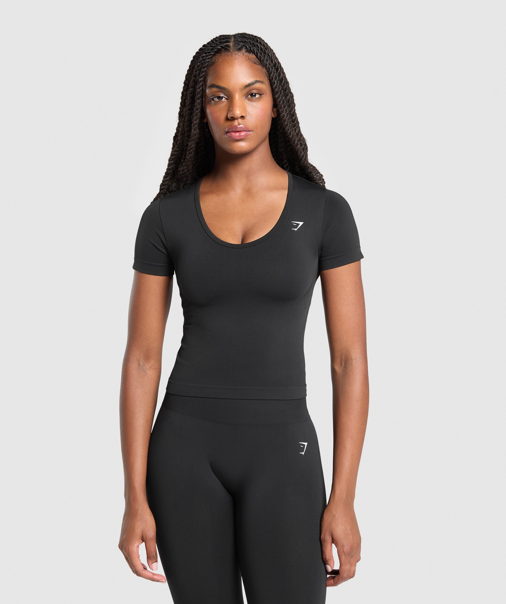 Women's Gymshark Everyday Seamless Tight Fit Crew Neck Tee Black