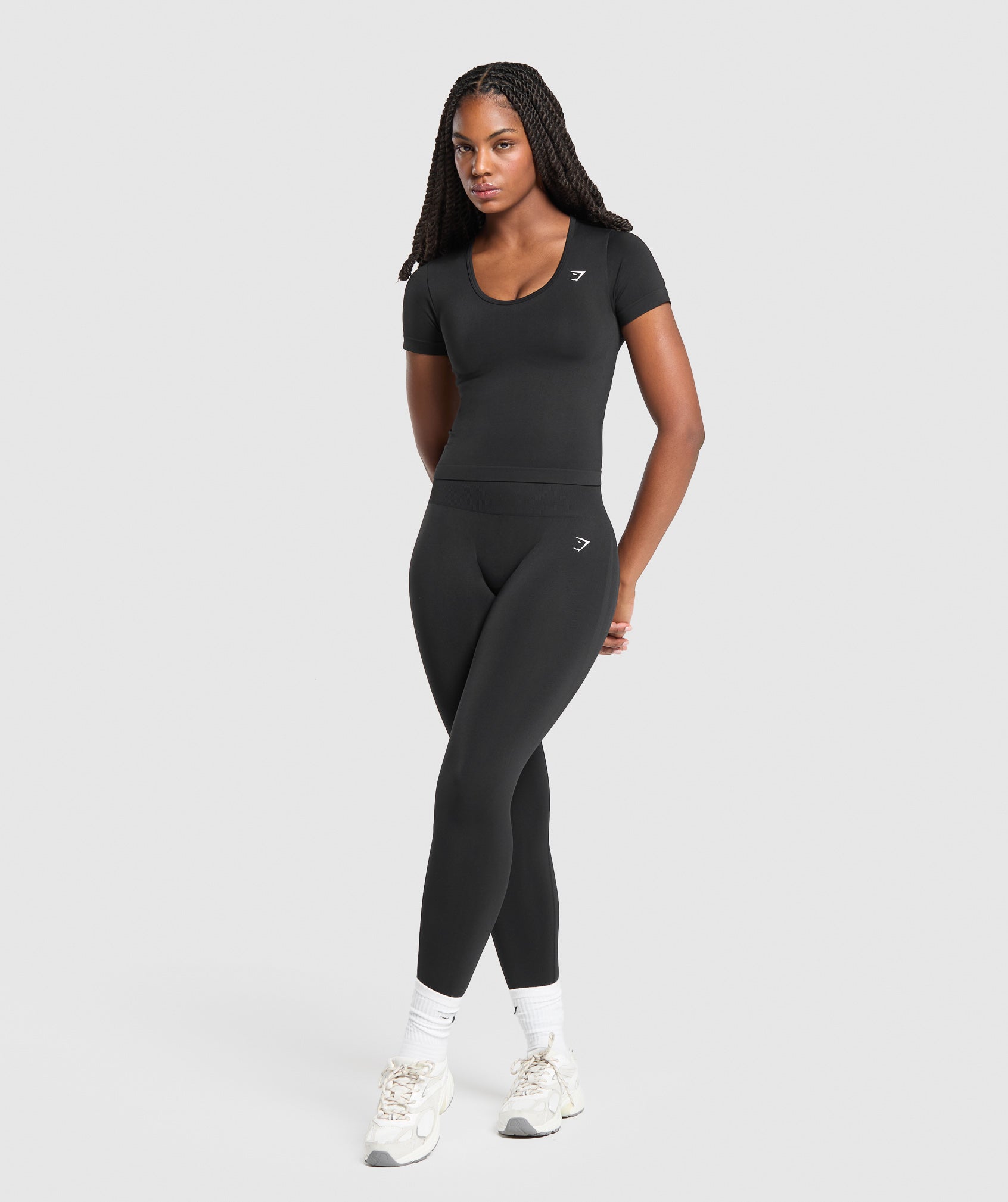 Women's Gymshark Everyday Seamless Tight Fit Crew Neck Tee Black