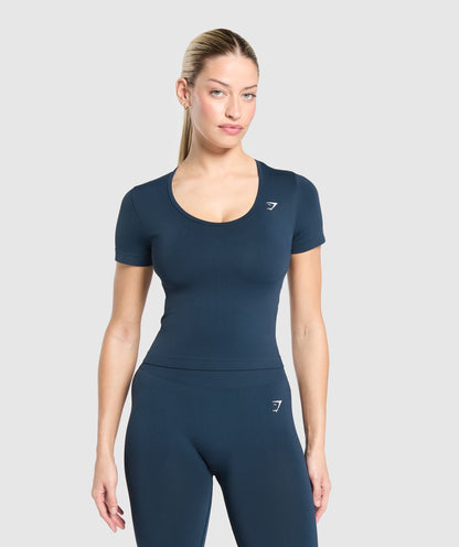 Women's Gymshark Everyday Seamless Tight Fit Crew Neck Tee Navy