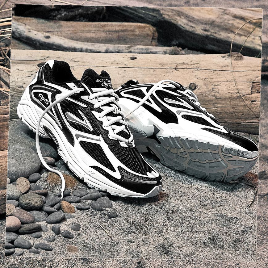 Brooks Adrenaline GTS 4 Black/Coconut/Silver