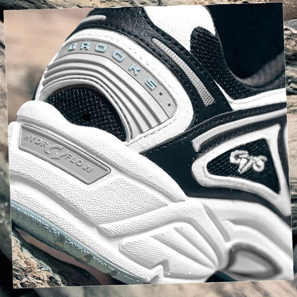 Brooks Adrenaline GTS 4 Black/Coconut/Silver