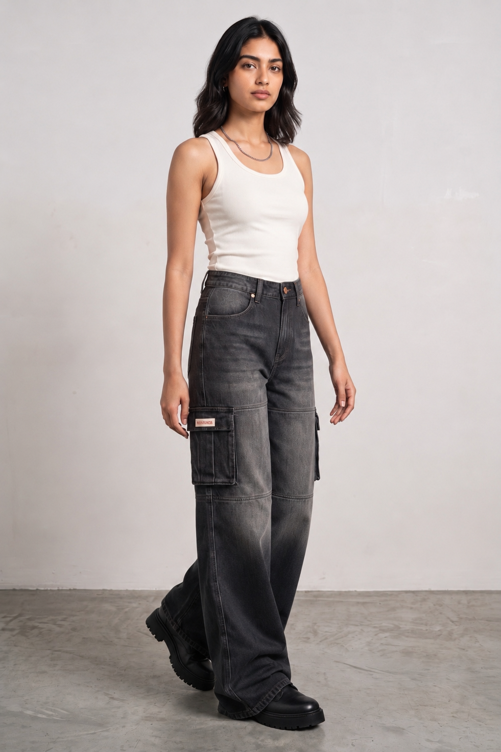 CARBON BLACK DENIM WOMEN'S CARGO