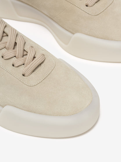 Essentials Suede Aerobic Low Oat