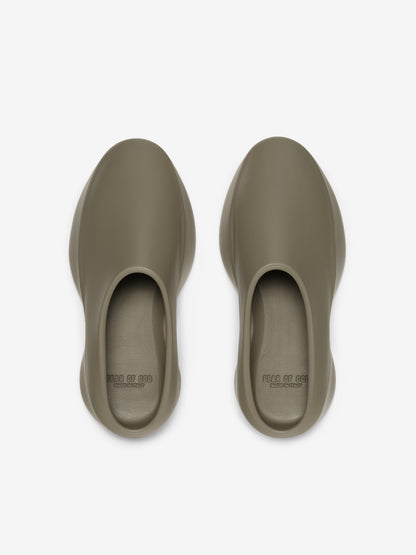 Essentials Eva Runner Willow