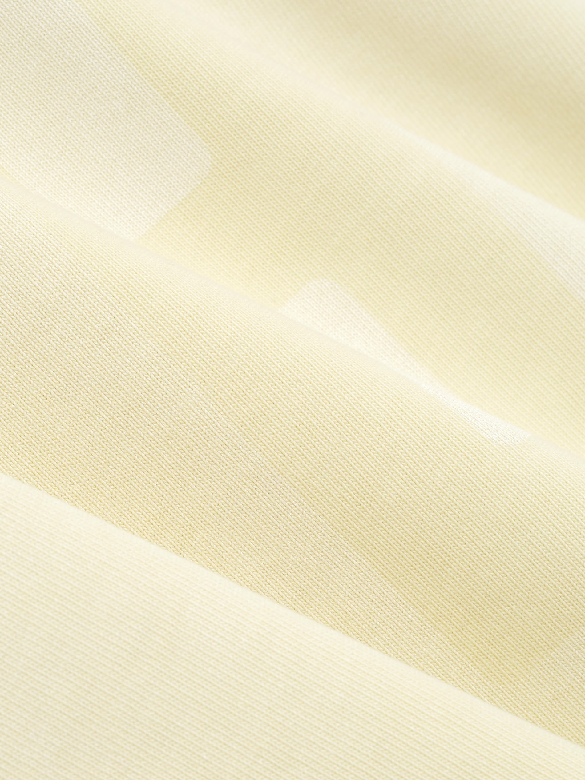 Essentials Airbrush 8 Ls Tee Lemon Cream