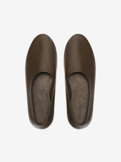 Essentials Leather Ballerino Taupe