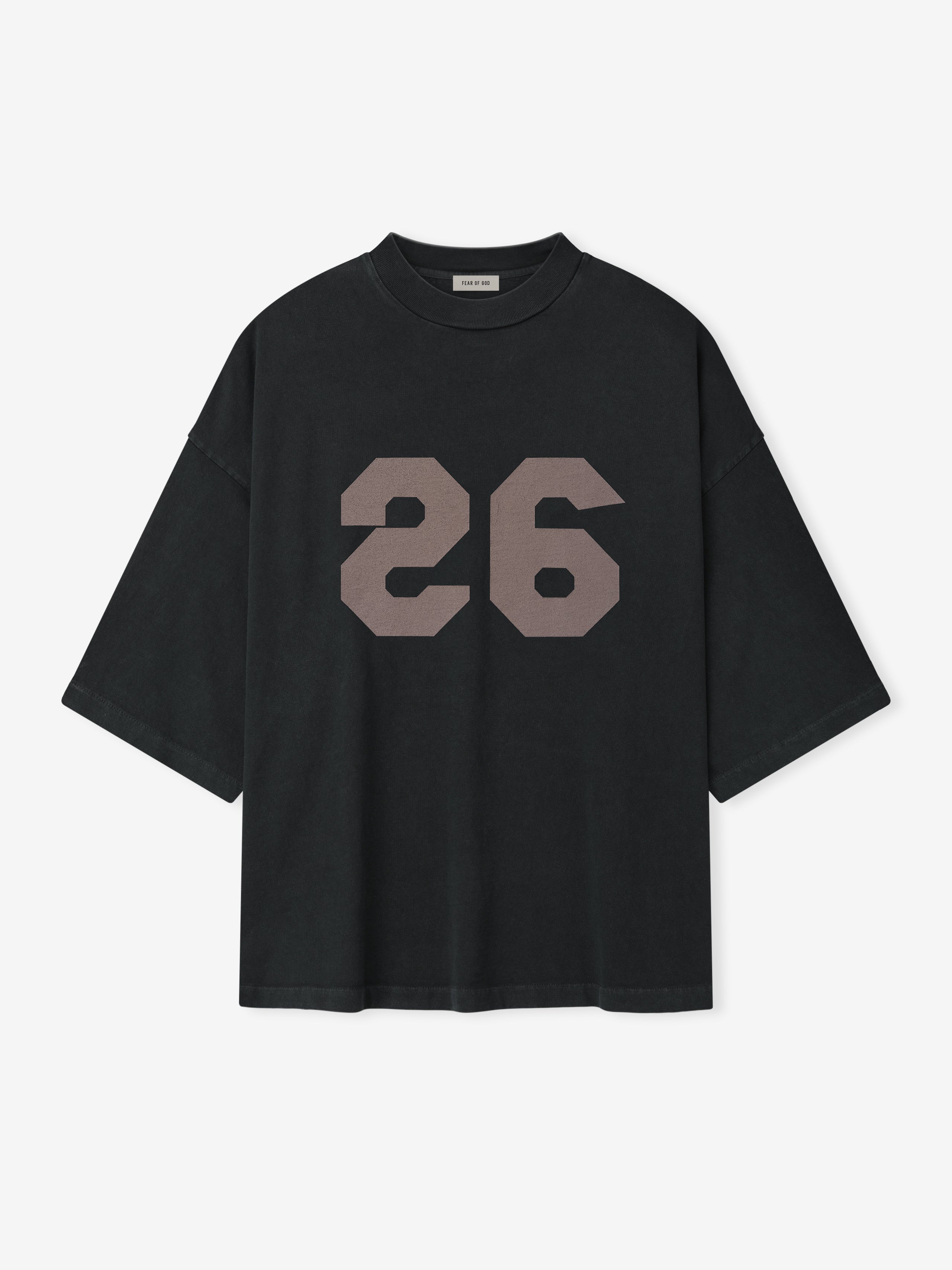 Essentials 26 Tee Black