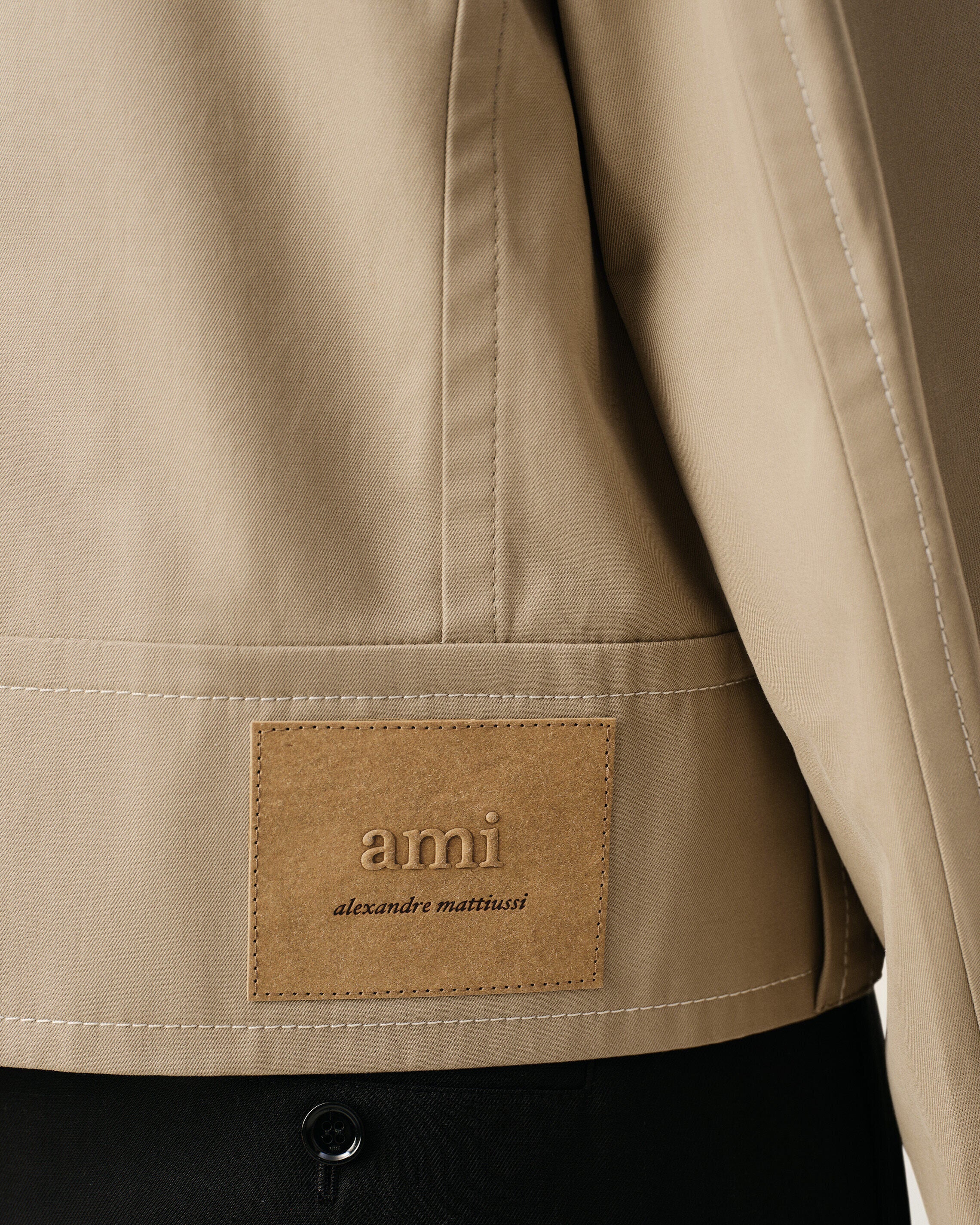 AmiParis Beige Cotton Buttoned Jacket Women's