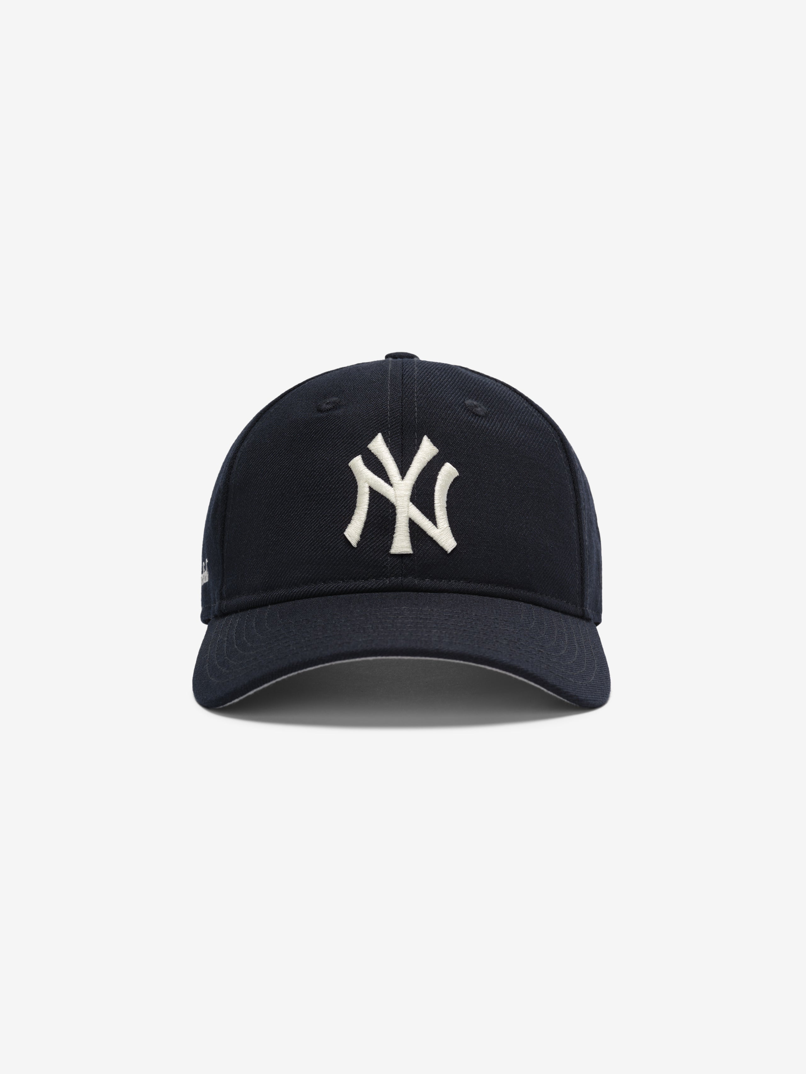 Essentials New York Yankees 9Forty Cap Navy