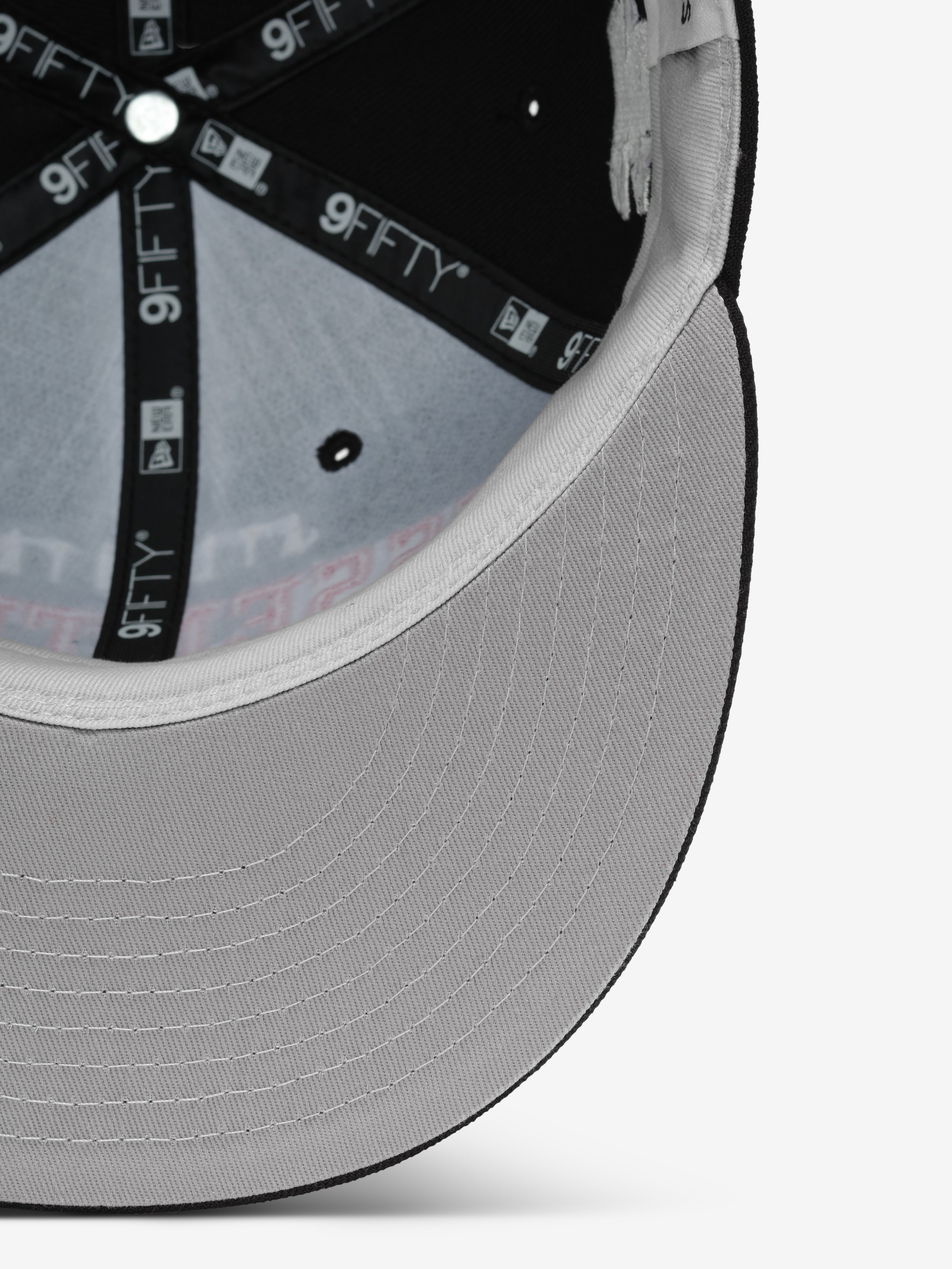 Essentials Falcons 9Fifty Rc Snapback Black