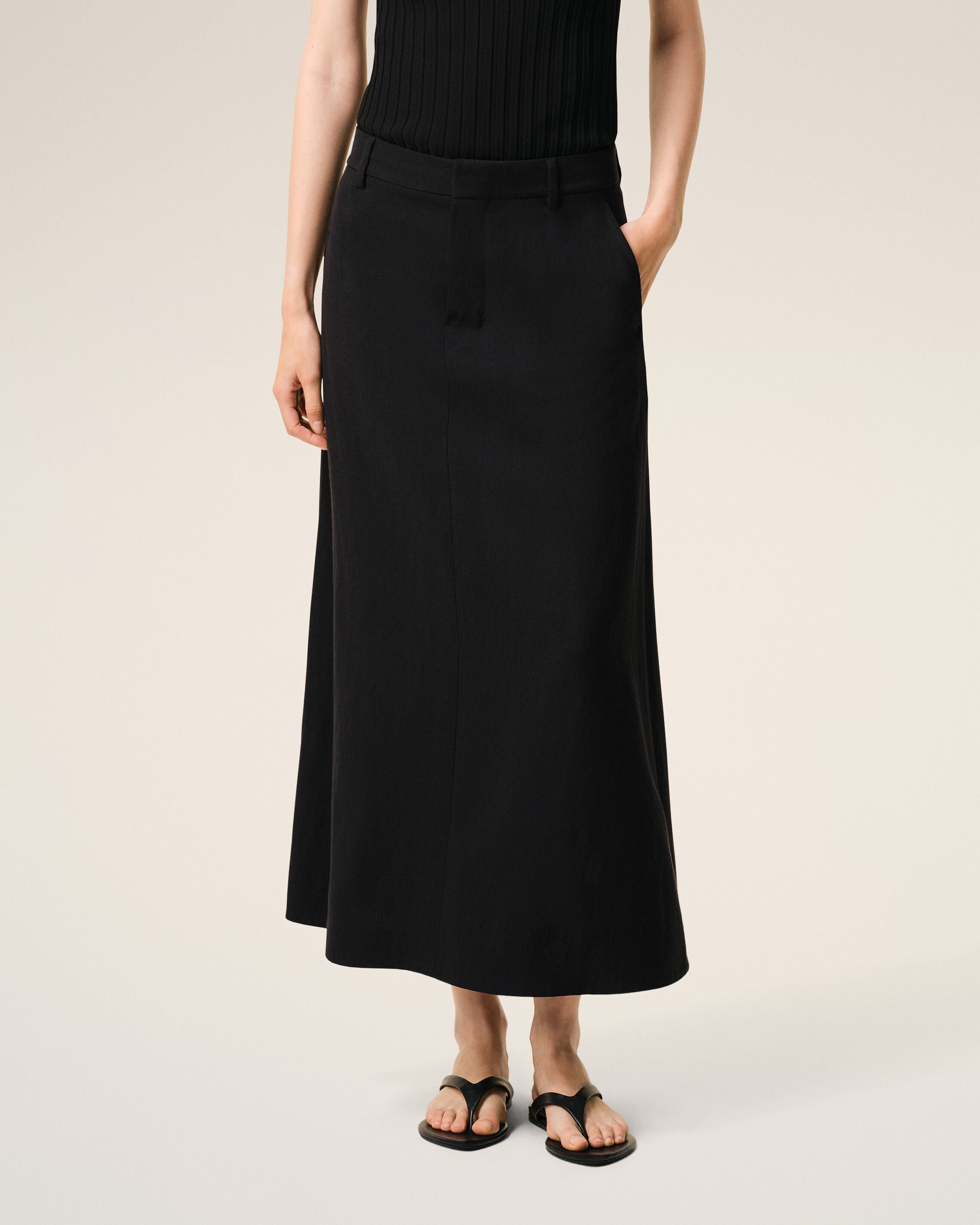 AmiParis Black Blended Linen Tailor Construction Long Trapeze Skirt Women's