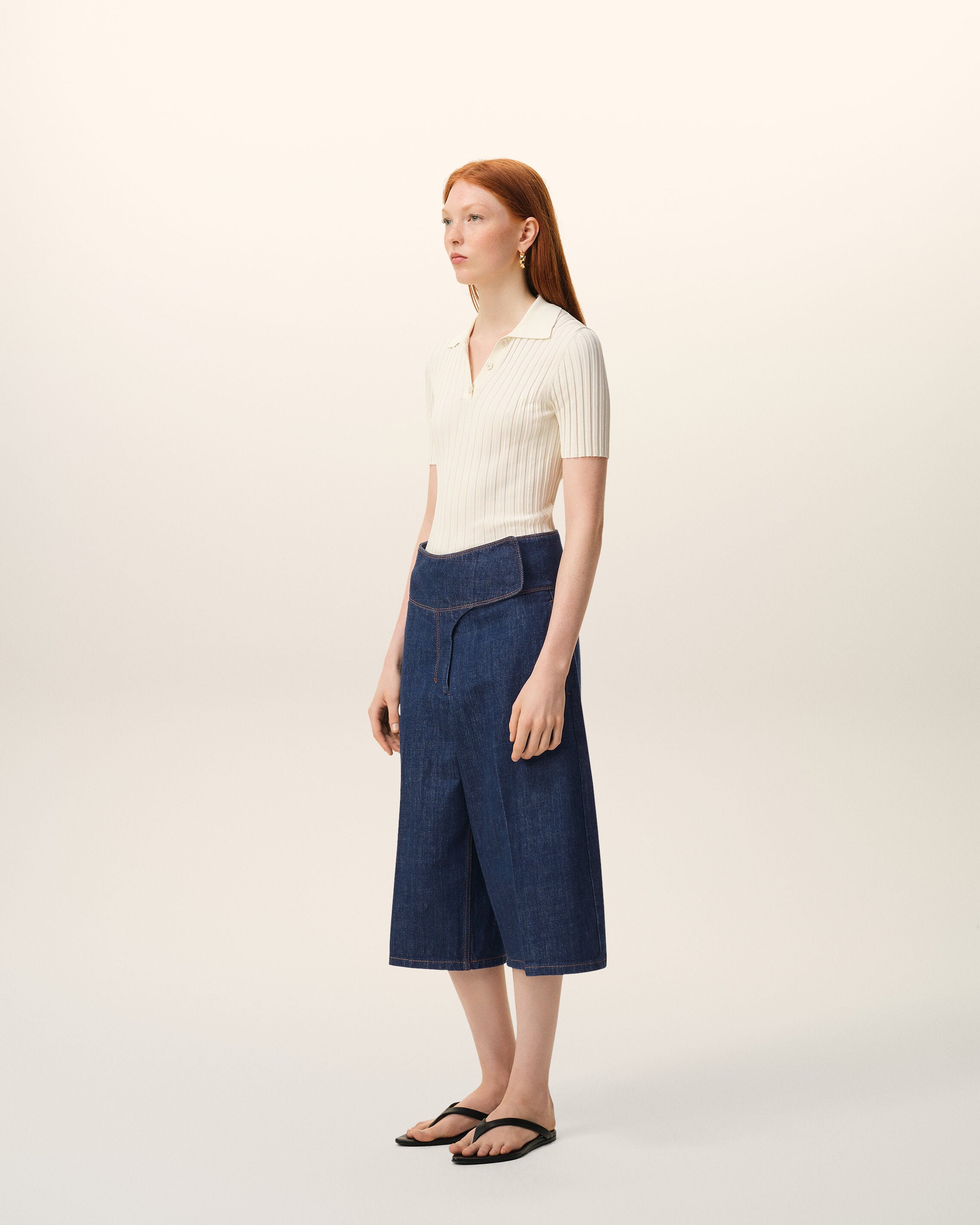 AmiParis Blue Cotton Wrapped Belted Bermuda Shorts Women's