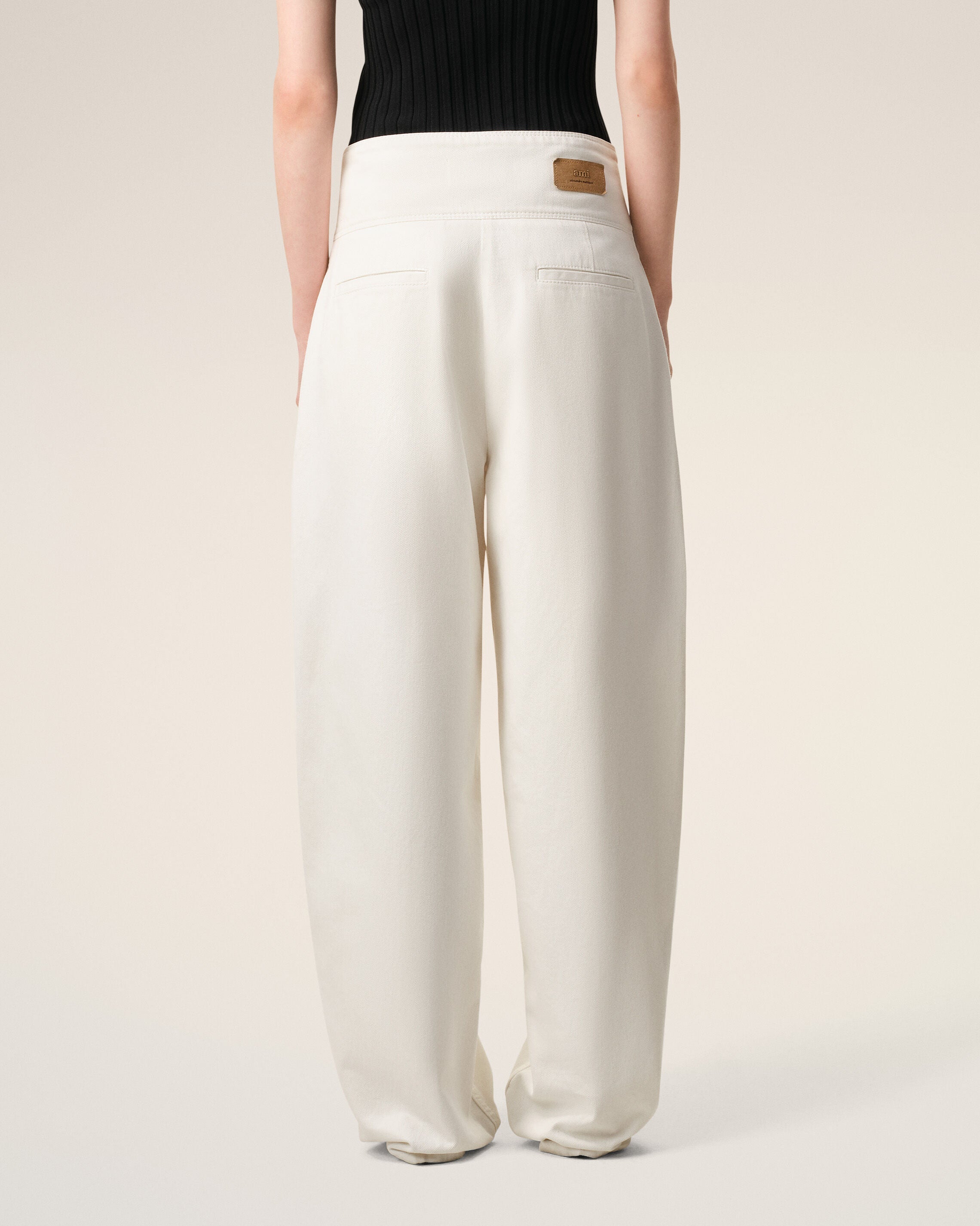 AmiParis White Cotton Wrapped Belted Ballon Fit Jeans Women's
