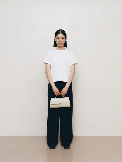 Freja Shell Clutch Linen Gloss